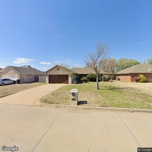 2521 Ridgewood Dr, Moore, OK 73160 House for Rent in Moore, OK