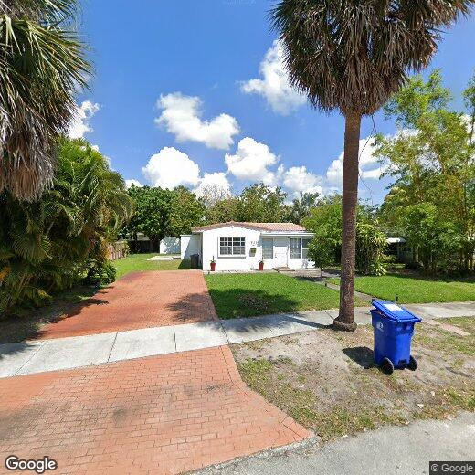 Primary Photo - 1005 NE 16th Pl