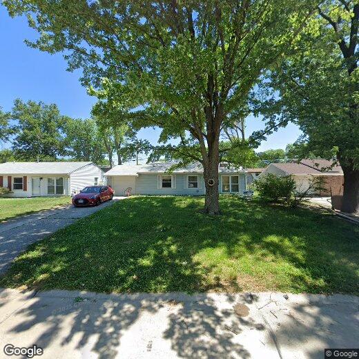 28 Jamestown Dr