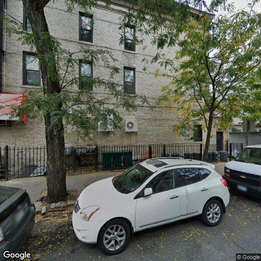 Primary Photo - 576 Seneca Ave