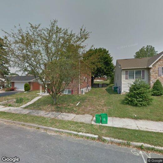 1329 Tremont St Unit Apt C, Allentown, PA 18102 Room for Rent in