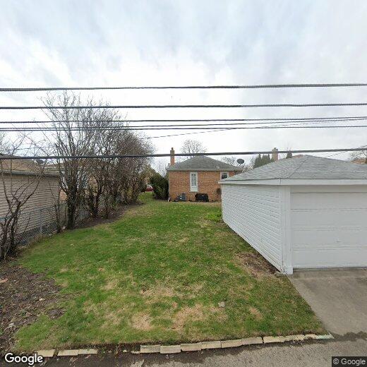 Primary Photo - 5120 Sherwin Ave