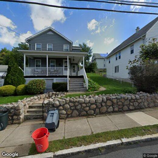 Primary Photo - 133 E Pine St
