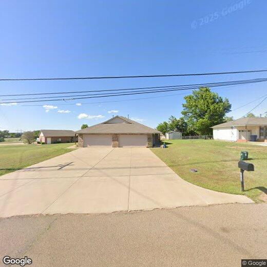 2708 W Oklahoma Ave, Guthrie, OK 73044 Townhome Rentals in Guthrie OK