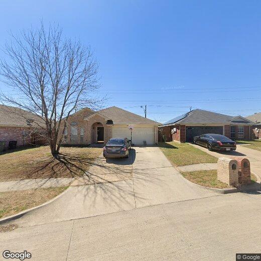 830 W Colony Dr, Arlington, TX 76001 House for Rent in Arlington, TX