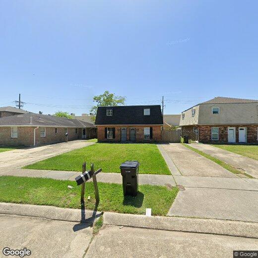 8548 Valor Dr, Chalmette, LA 70043 Townhome Rentals in Chalmette LA