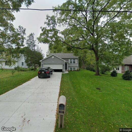 Foto principal - 8030 Newells Ln