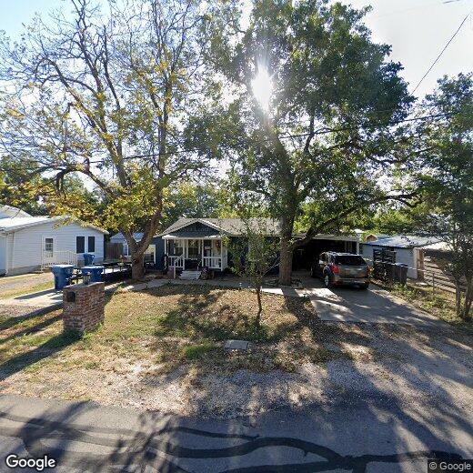 Primary Photo - 413 E 7th St