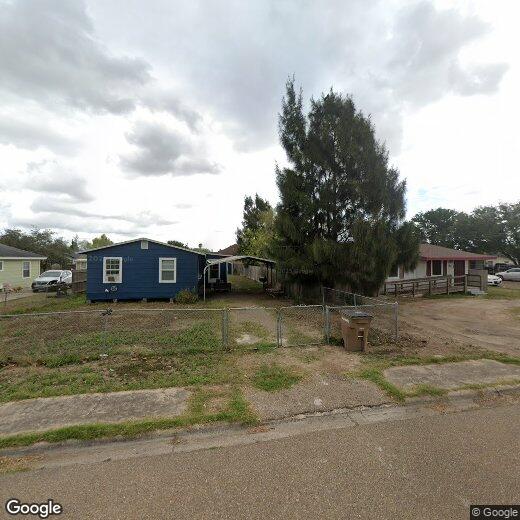 Primary Photo - 1711 E McIntyre St
