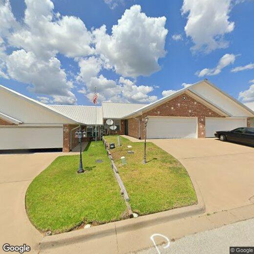 Primary Photo - 1813 Riverstone Ln