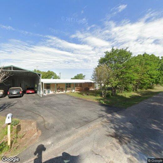 Foto principal - 410 Simpson Dr