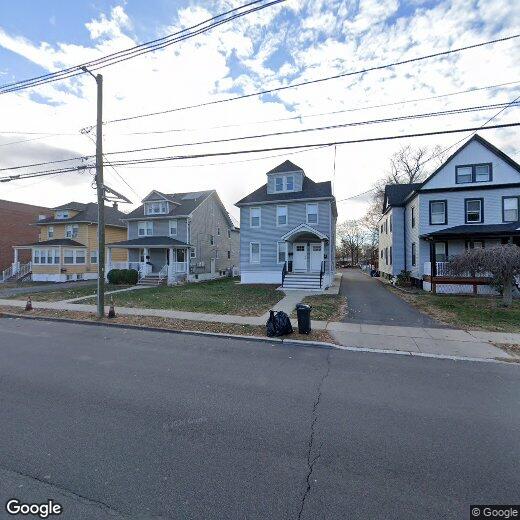 Primary Photo - 272 E Westfield Ave