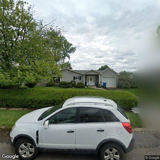 Primary Photo - 20 Midwood Ln