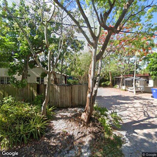 Primary Photo - 1445 N Andrews Ave