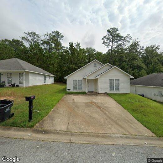 Primary Photo - 706 Pine Hill Ct