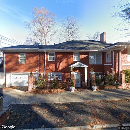 Primary Photo - 1076 Monroe Dr NE