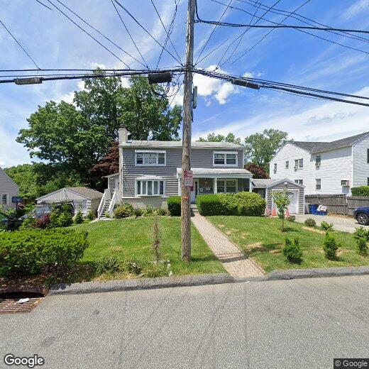 Primary Photo - 32 Roanoke Ave