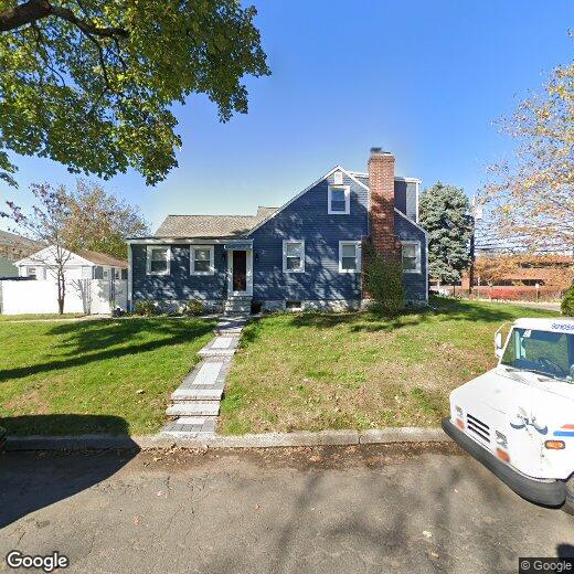 Foto principal - 44 E Spring Valley Ave