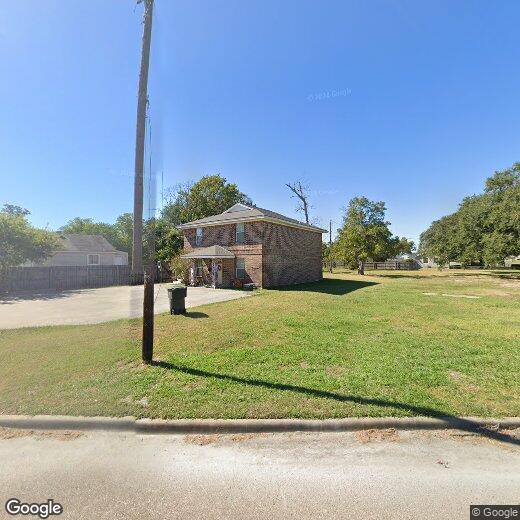 5989 32nd St Unit B, Groves, TX 77619 Condo for Rent in Groves, TX