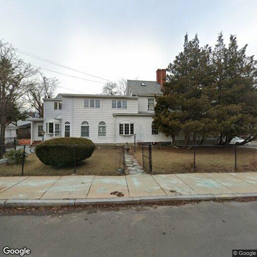 Primary Photo - 223 Main St