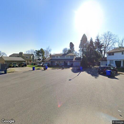 3 br, 1.5 bath House 1720 NE Meadows Pl House Rental in Gresham, OR