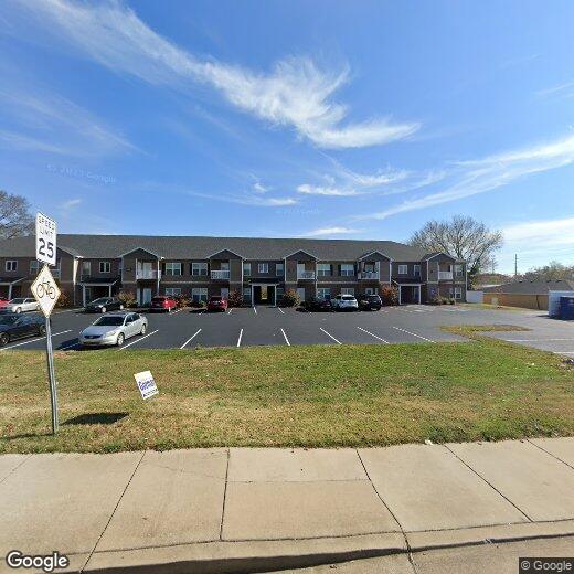 Primary Photo - 1592 Collegeview Dr
