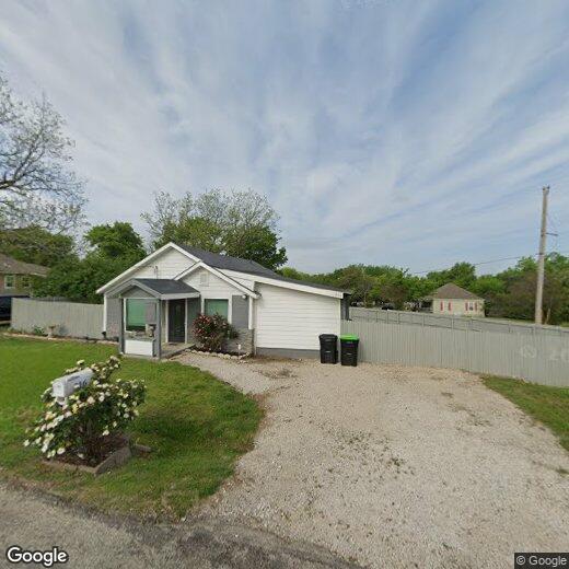 Foto principal - 816 N Church St