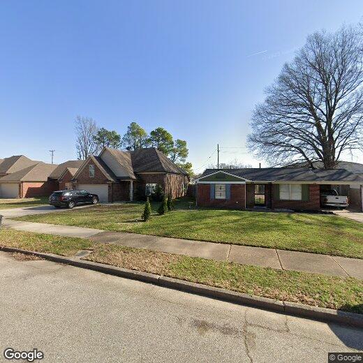 Foto principal - 5023 Acorn Dr
