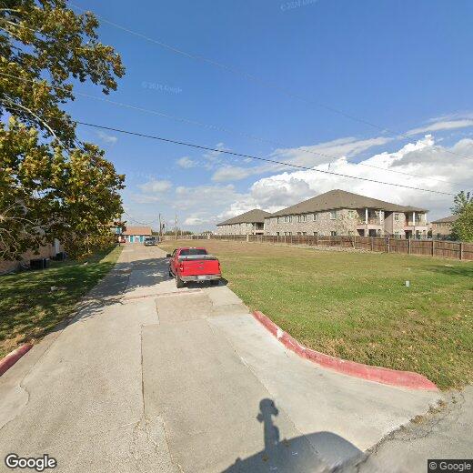 Primary Photo - 512 E Hazelwood St