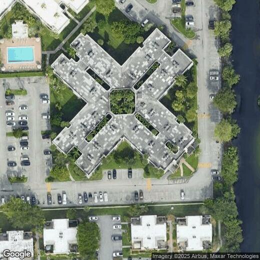 Foto principal - 8035 SW 107th Ave