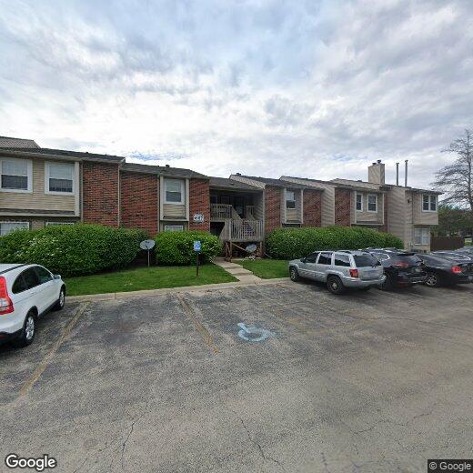 Primary Photo - 1607 Country Lakes Dr