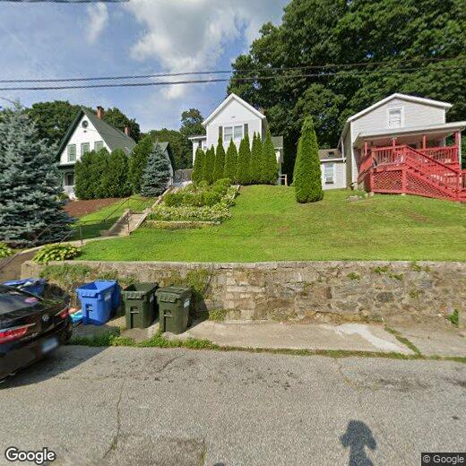 Foto principal - 21 Treadway Ave