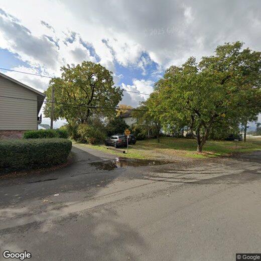 Primary Photo - 2831 E 6th St