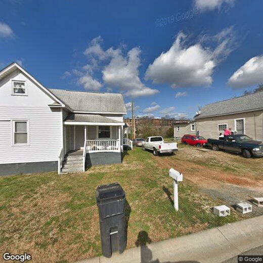 Primary Photo - 229 Hoskins Mill Ln