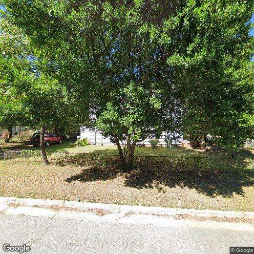 Primary Photo - 1217 Whitney St