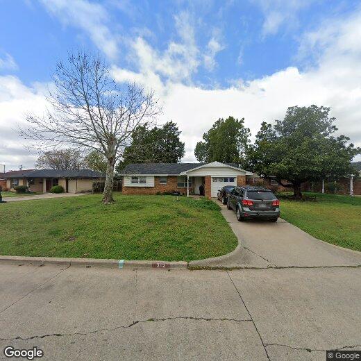 Primary Photo - 312 Rosewood Dr