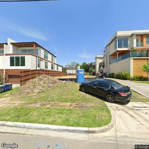 Primary Photo - 3513 Edgewater St