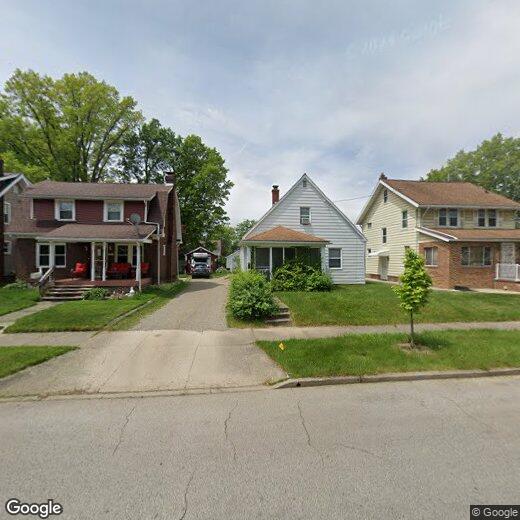Primary Photo - 912 Peerless Ave