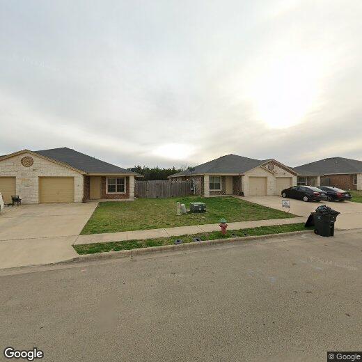 Foto principal - 4606 Cambridge Dr