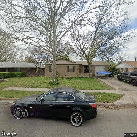 Primary Photo - 3210 Lake Belton Ave