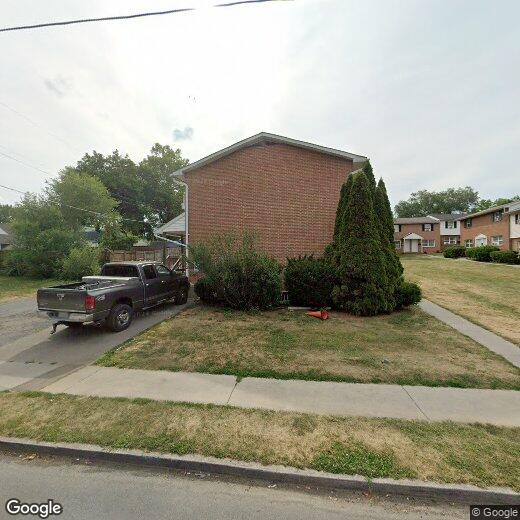 Primary Photo - 1807 Henry Ave