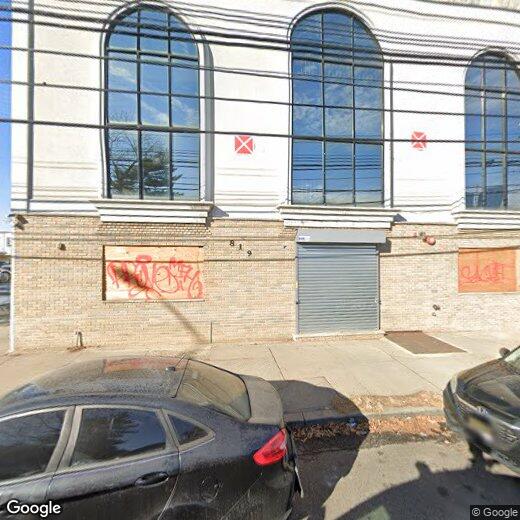 Primary Photo - 819 West Side Ave