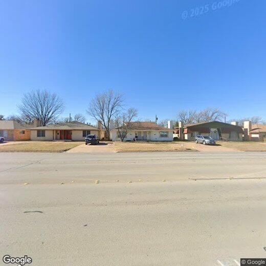 Primary Photo - 910 N Judge Ely Blvd