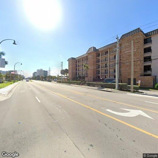 Foto principal - 3200 N Ocean Dr