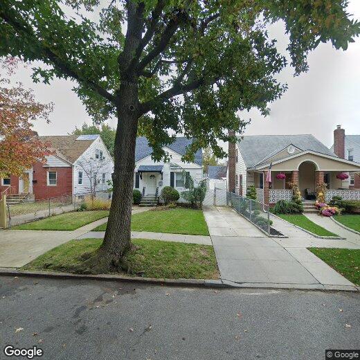 Primary Photo - 195 STREET
