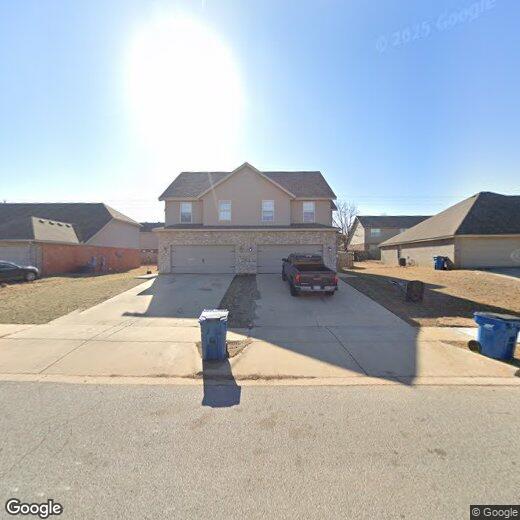 Primary Photo - 3201 SW Deerfield Blvd