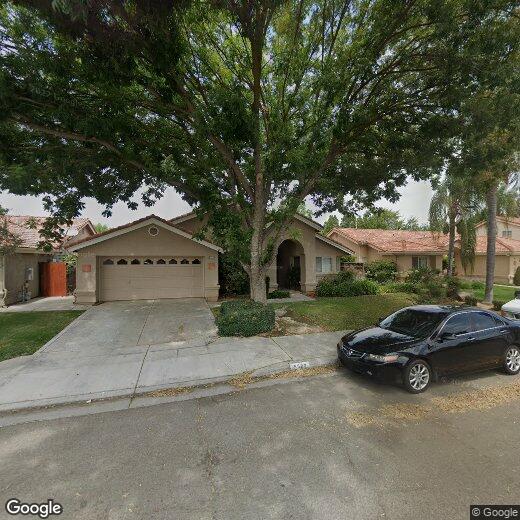 5582 W Wathen Ave, Fresno, CA 93722 House for Rent in Fresno, CA