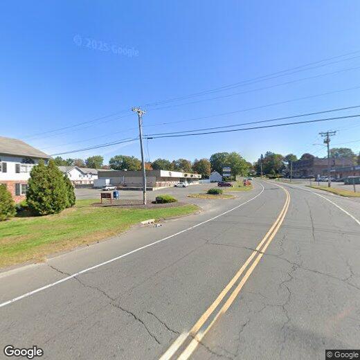 975 Meriden Rd Unit 8, Waterbury, CT 06705 Condo for Rent in