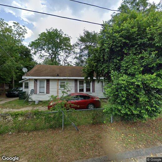 Primary Photo - 702 Pine St