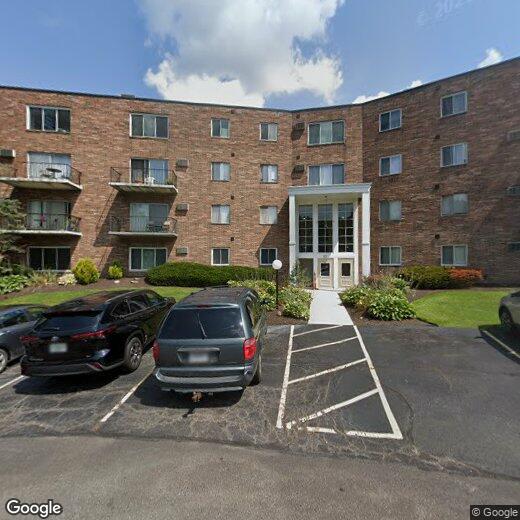 Primary Photo - 315 Solon Rd